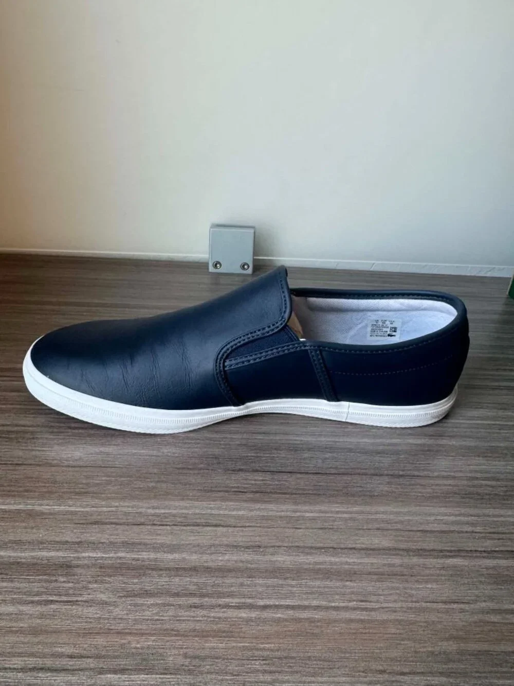 Lacoste Men's Tatalya Slip On Loafers size 12 in Navy Leather